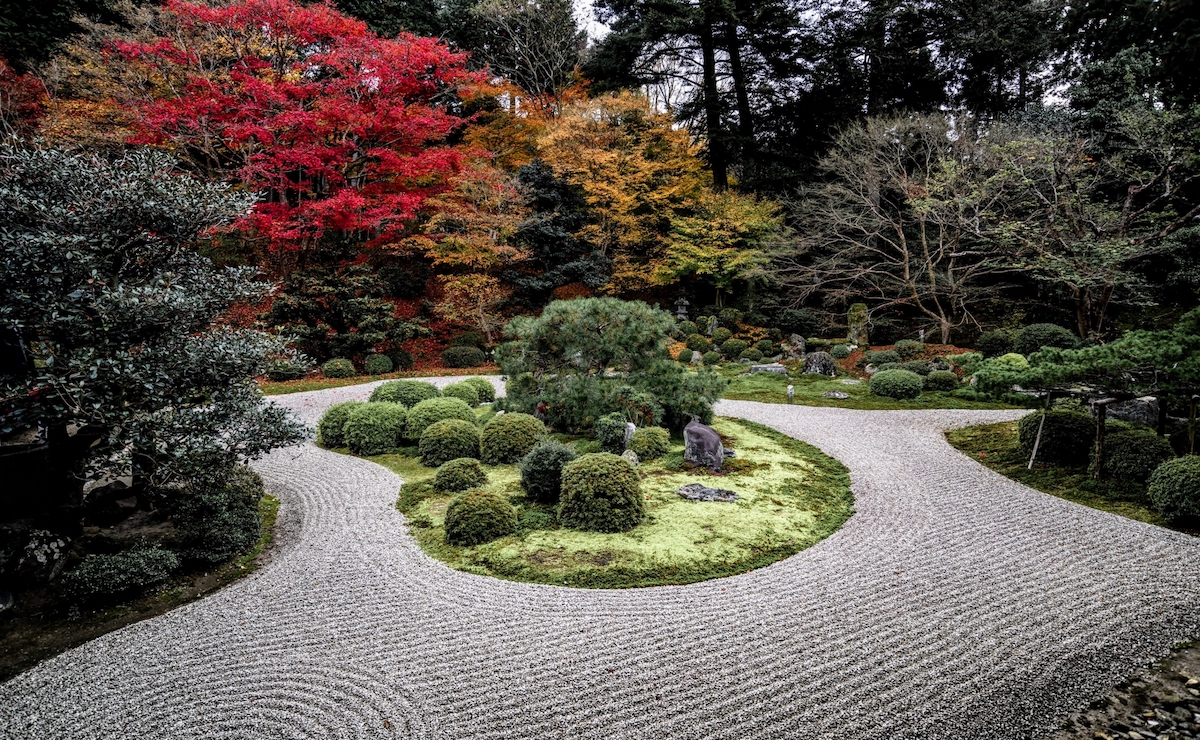 คาเรอิเกะ (枯池式 : Kareike) สวนหินที่ตกแต่งเหมือนเป็นบ่อน้ำ แต่ไม่ใช้น้ำ