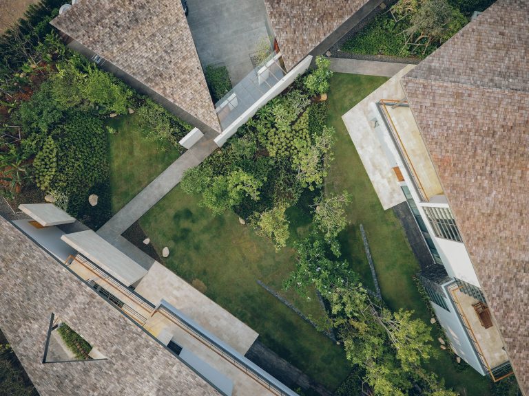 Gliding 31 768x576 1 -